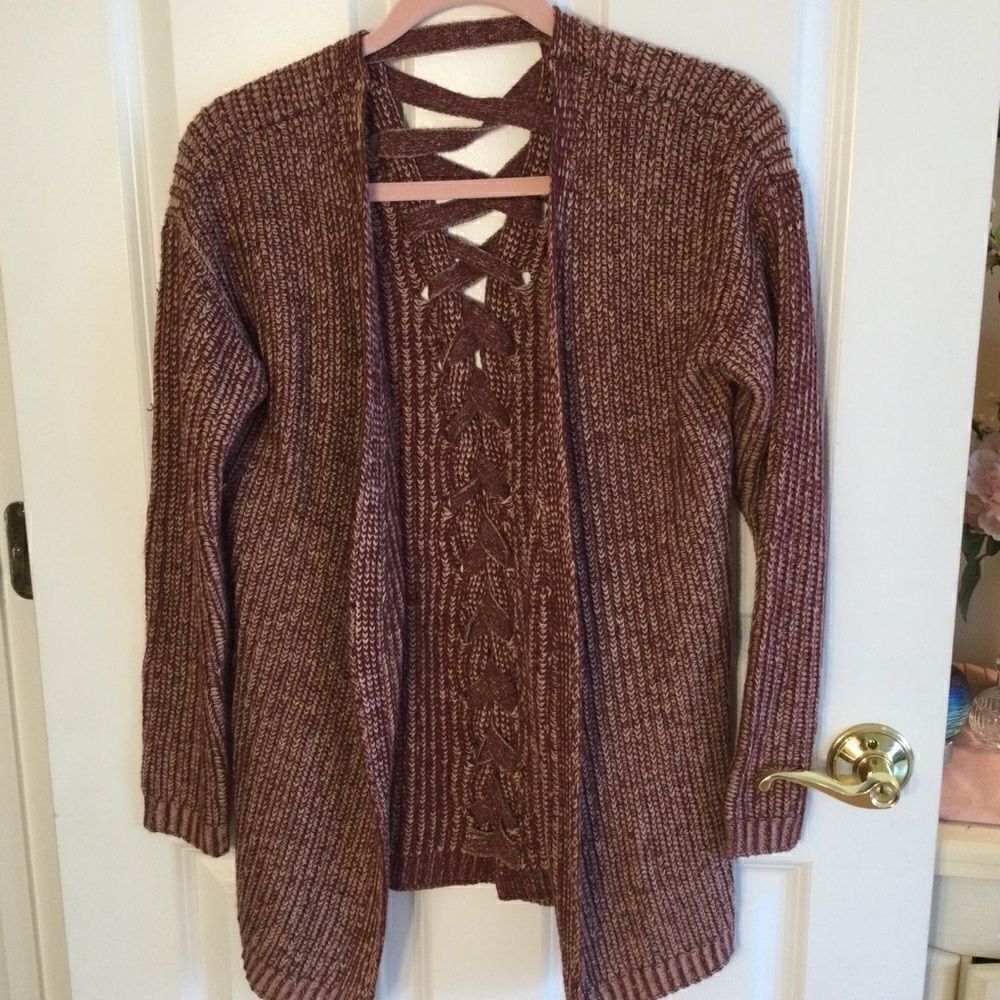 NWOT Women’s Sweater by Vanilla Star Sz. M